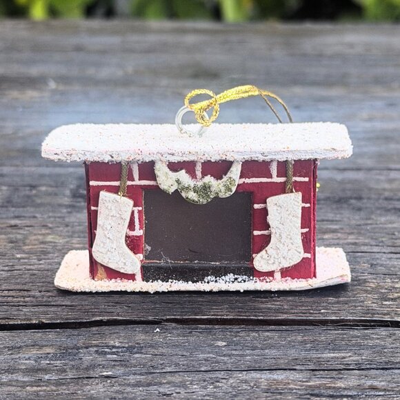 Vintage Fireplace Christmas Holiday Ornament (insert light in fire) - Picture 4 of 9
